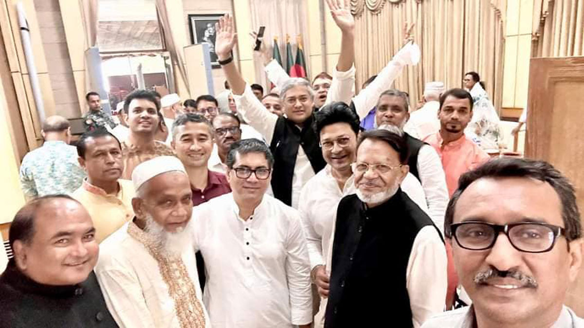 &zwnj;ভবিষ্যতে দেখব, নিরাশ হওয়ার কিছু নেই : প্রধানমন্ত্রী