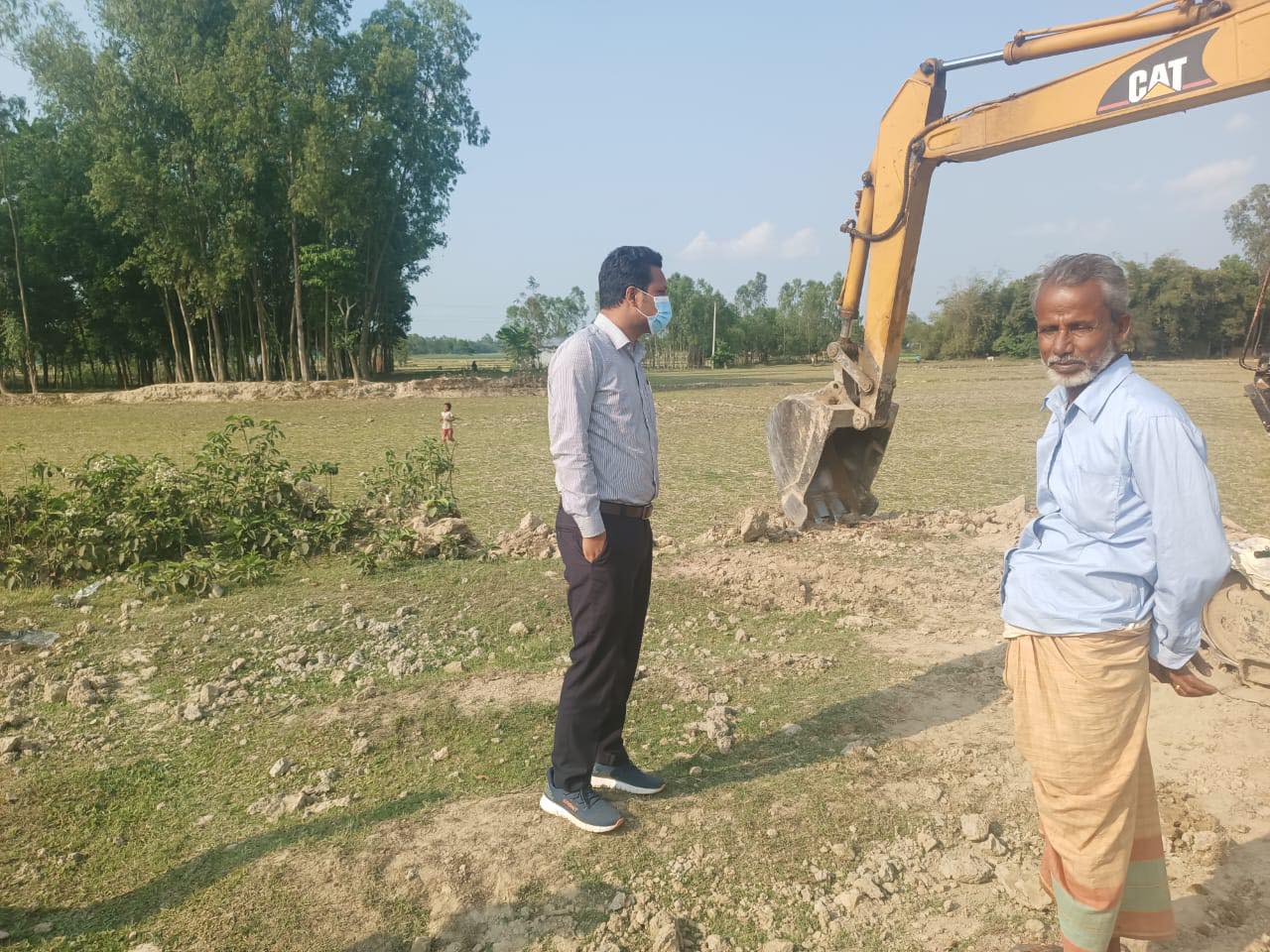 নবীগঞ্জে অবৈধভাবে মাটি কাটায় দায়ে ৫০ হাজার টাকা জরিমানা