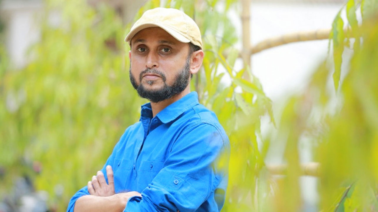 আপনারা ঝগড়া করবেন আর তারা গীটার বাজাবে : ফারুকী
