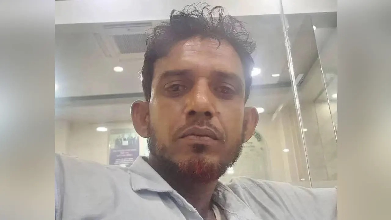 বাহুবলে প্র'তিপক্ষের হা'মলায় খামারি নি'হত