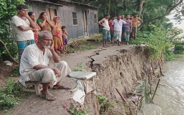 সব হা*রানোর শ*ঙ্কায় চার গ্রামের মানুষ
