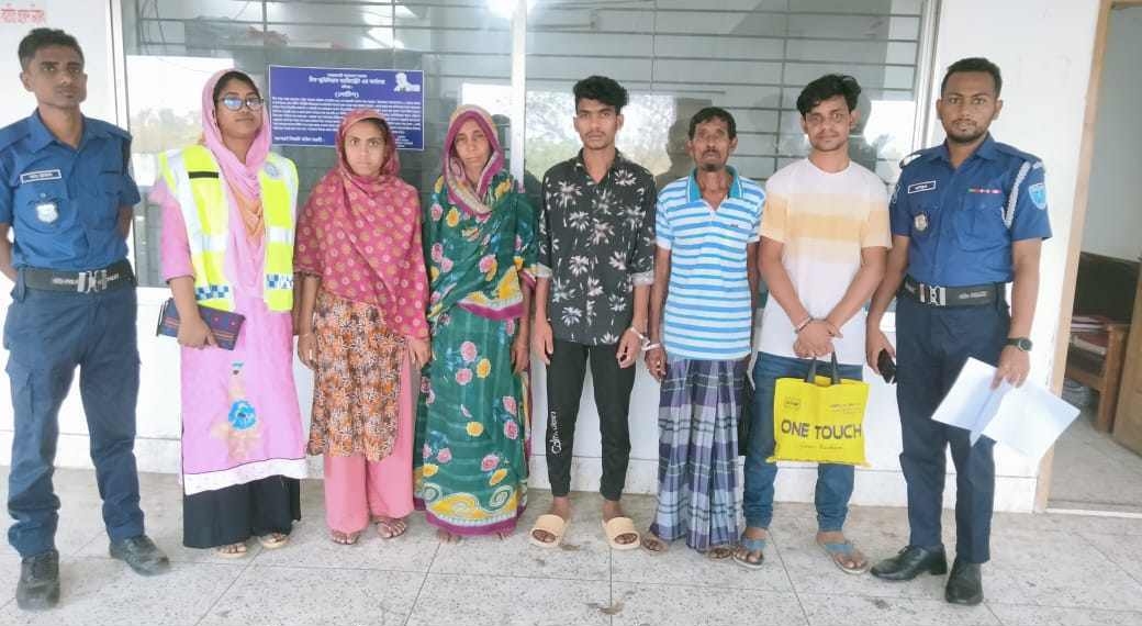 চুনারুঘাটে আসামি ধরতে গিয়ে পুলিশের উপর হামলা: আহত ৪, গ্রেপ্তার ৫