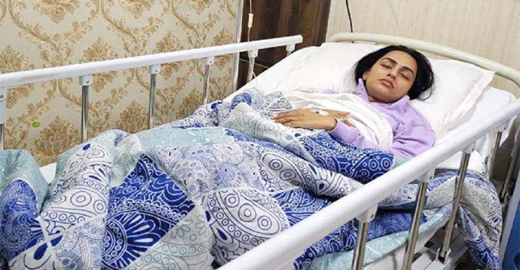 অচেতন হয়ে পড়লেন নুসরাত ফারিয়া, হাসপাতালে ভর্তি