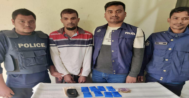 নবীগঞ্জে বিপুল পরিমাণ ইয়াবাসহ ব্যবসায়ী আটক
