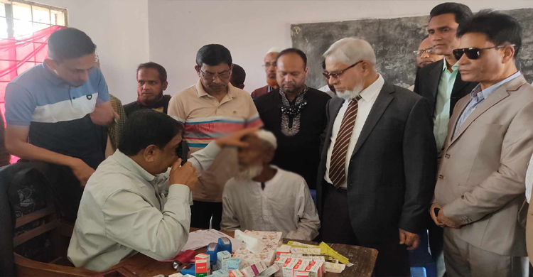 মাধবপুরে বিনামূল্যে চক্ষু চিকিৎসা পেলেন ৪ হাজার মানুষ