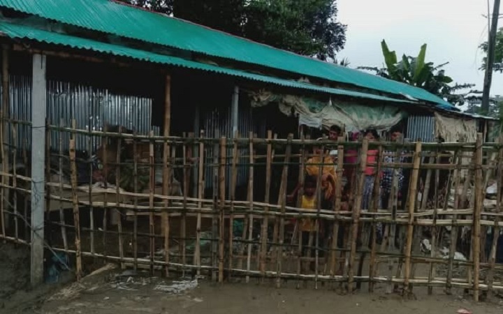 জগন্নাথপুরে খাসজমিতে বসবাসকারী ৫ পরিবারকে অ*বরুদ্ধ করার অভিযোগ