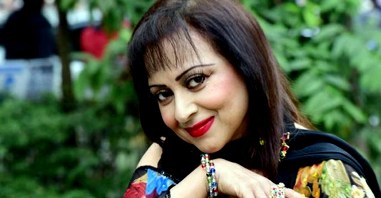 গ্রে ফ তা রি পরোয়ানা জারি, অঞ্জনাকে ধরিয়ে দিতে বললেন ডিপজল