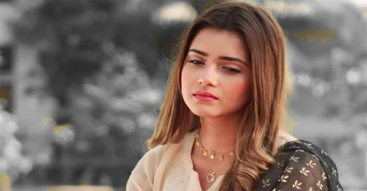 ভুলের জন্য ক্ষমা চাইলেন তানজিন তিশা