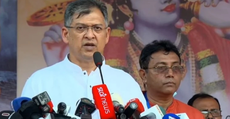 ধর্ম নয়, নাগরিকত্বের ভিত্তিতে সমান অধিকার: স্বরাষ্ট্রমন্ত্রী