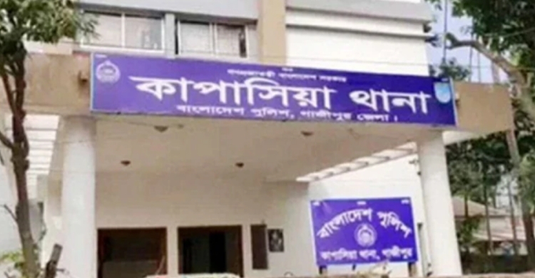 অটোরিকশা ছি*নতাইয়ে চালককে কু*পিয়ে হ*ত্যা, ছেলের শোকে মায়েরও *মৃত্যু