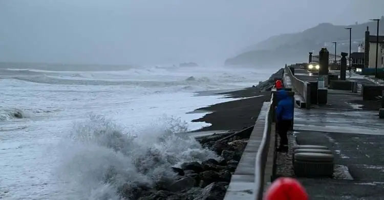 যুক্তরাষ্ট্রের ক্যালিফোর্নিয়ায় প্রাকৃতিক বিপর্যয়, নি হ ত ৩