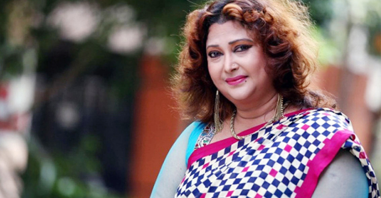 ছেলে বিদেশে তবু মা ম লা! বি এ ন পি অফিসে কাঁদলেন রিনা খান