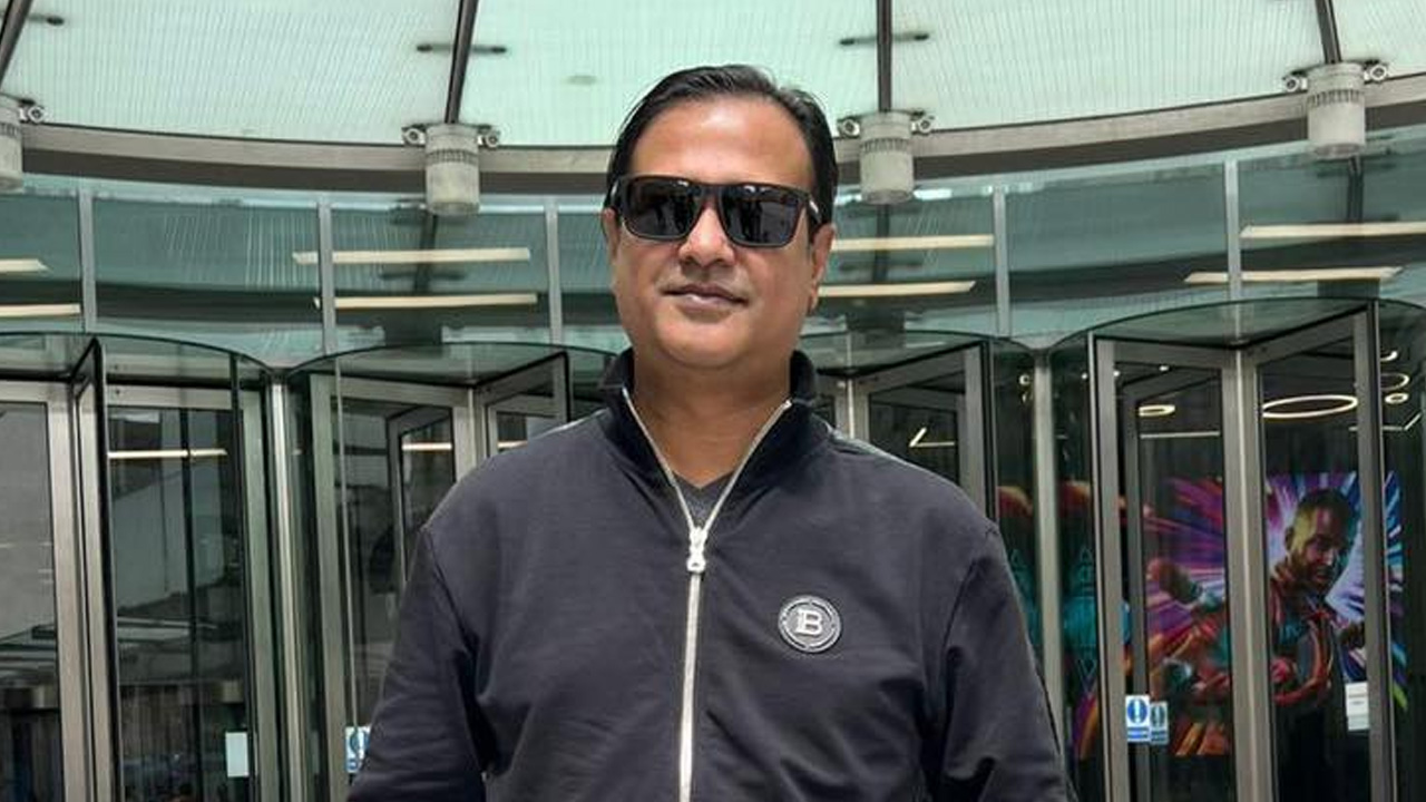 &lsquo;এদেশে শিল্প সংস্কৃতির মানুষজন অনেকটা কলা গাছের ভেলার মতো&rsquo;