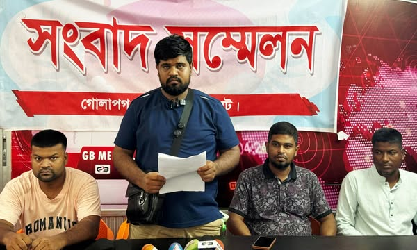 গোলাপগঞ্জে প্রবাসীর বাড়িতে অগ্নিকাণ্ড: সংবাদ সম্মেলনে মামলা দায়েরের পর হুমকি ও অপপ্রচারের অভিযোগ