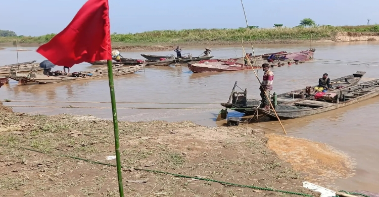 ছাতকে তিন রাতে কোটি টাকার বালু উত্তোলনের অ*ভি যোগ