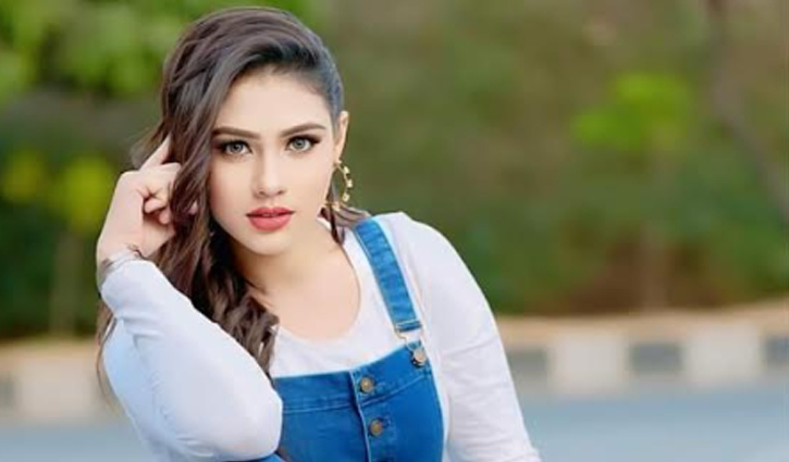 ঘুমের মধ্যেই অভিনেত্রীর মৃ*ত্যু