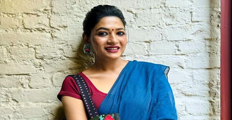 &lsquo;মুজিব&rsquo; সিনেমার খরচ নিয়ে বি স্ফো র ক অভিনেত্রী বাঁধন