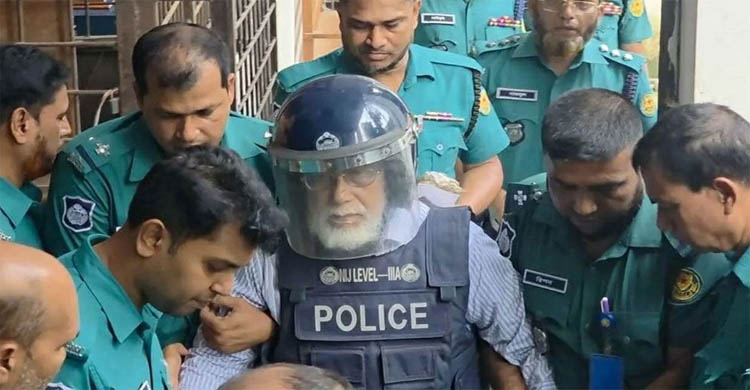সাবেক প্রধান বিচারপতি খায়রুল হককে নতুন মামলায় গ্রেপ্তার দেখানোর আদেশ