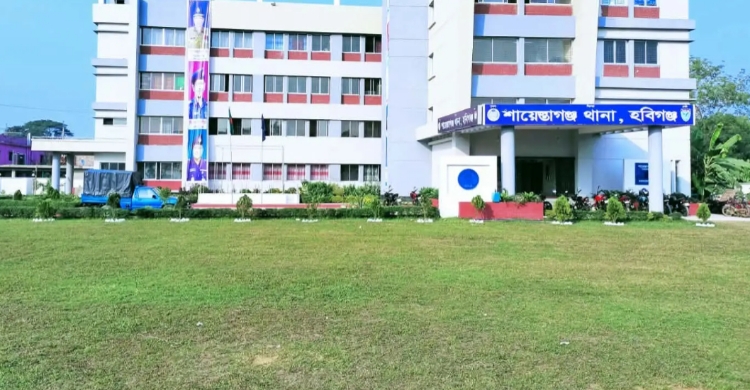 ছি*নতাইয়ের ১২ গরুসহ পিকআপ উদ্ধার, গ্রে প্তা র ২