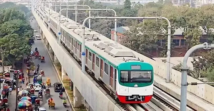 রমজানে নতুন সূচিতে চলবে মেট্রোরেল, নেওয়া যাবে ২৫০ মিলি পানি