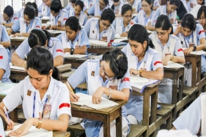 পরীক্ষায় ভালো ফলাফলের জন্য যেসব আমল করতে পারেন