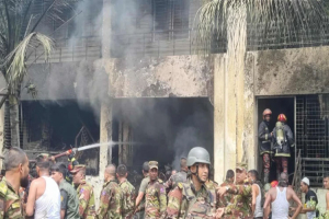 উত্তরায় স্কুলের ওপর বি মা ন বি ধ্ব স্ত, বার্ন ইনস্টিটিউটে ১৩ আ হ ত শিক্ষার্থী