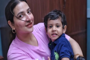 ছেলে ইউভানকে যেভাবে পড়াশোনা করাচ্ছেন শুভশ্রী