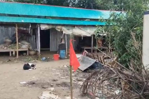 লাল নিশানা টাঙালো প্রশাসন, মুক্ত ৫ পরিবার