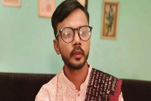 হিরো আলমের বি রু দ্ধে গ্রে প্তা রি পরোয়ানা জারি