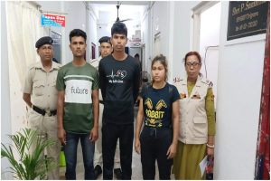 ভারতে গ্রে ফ তা র হলো তিন বাংলাদেশি
