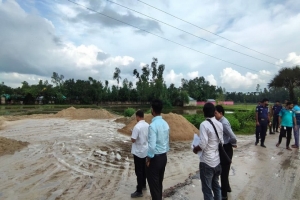 শ্রীমঙ্গলে  ৮ হাজার ঘনফুট বালু ও এক্সক্যাভেটর জ/ব্দ, পাইপলাইন ধ্বং/স