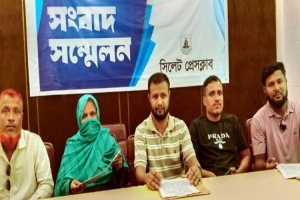 গোলাপগঞ্জে এএসআইসহ ৭ জনের বিরুদ্ধে জমি দখল ও হামলার অ*ভিযোগ গোলাপগঞ্জে এএসআইসহ ৭ জনের বিরুদ্ধে জমি দখল ও হামলার অ*ভিযোগ