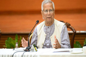 রাষ্ট্রীয় অতিথি ভবনে ১৩ দলের সঙ্গে ইউনূসের বৈঠক শুরু