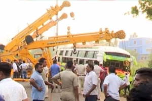 ভা*রতে ৭০ বাংলাদেশি নিয়ে দু*র্ঘটনার কবলে বাস