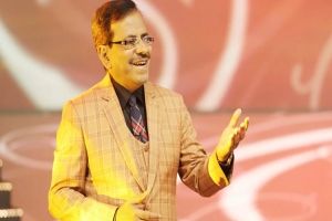 হানিফ সংকেতের পেজ হ্যাক করে কুরুচিকর পোস্ট