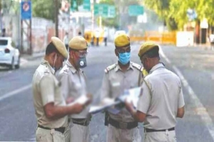 ভা র তে ৪৬ বাংলাদেশি আ ট ক