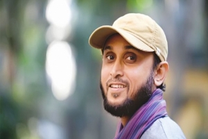 আমাকে উপদেষ্টা করা এখন সময়ের দাবি : ফারুকী