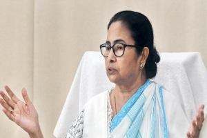 বি এস এফ বাংলাদেশ থেকে অ নু প্র বে শ করাচ্ছে, অ ভি যো গ মমতার