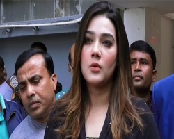 জেদ করে নির্বাচনে অংশ নিচ্ছেন মাহিয়া মাহি?