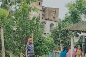 ভাবীর কা*টা মাথা নিয়ে থানায় আ ত্ম স ম র্প ণ দেবরের