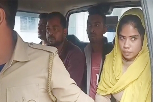 ভারতে চার বাংলাদেশি গ্রে প্তা র