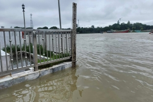 ছাতকে বিপৎসীমার ওপরে সুরমার পানি, বন্যার শ'ঙ্কা