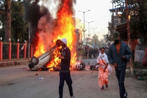 অগ্নিগর্ভ মণিপুরের বর্তমান পরিস্থিতি কী