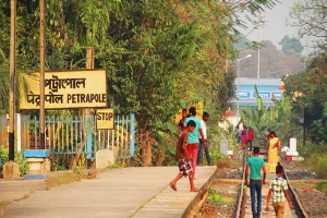 গত বছর ১৬ লাখ বাংলাদেশি ভারতীয় ভিসা পেয়েছেন