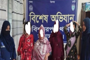 বিশম্ভরপুর সীমান্তে চার নারী গ্রেফতার