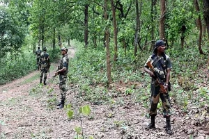 ভা*রতে ব*ন্দুকযু*দ্ধে ২ জওয়ানসহ নি*হত ৩৩