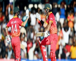 নেপালকে বিধ্বস্ত করলো জিম্বাবুয়ে